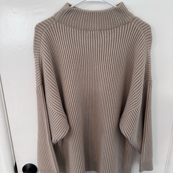 Topshop oversized tan knit sweater - Picture 3 of 3